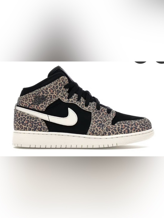 Jordan Other - Jordan l Mid SE Leopard (GS)